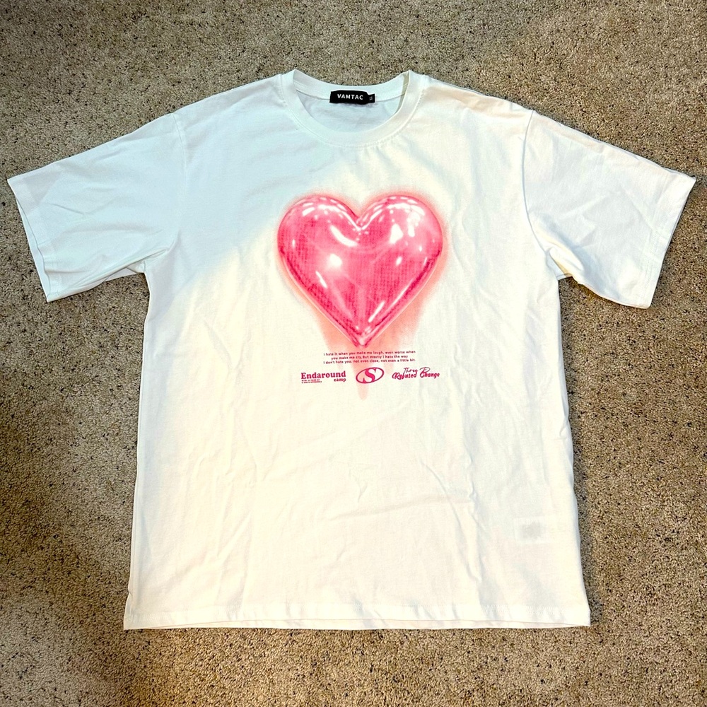 Unisex Aelfric Eden Heart Balloon Graphic Tee